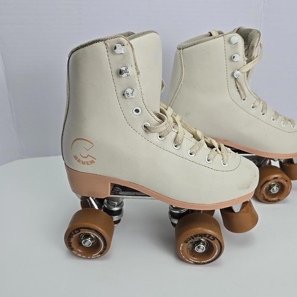 Pre-owned C7skates Quad Roller Skates for Adult and Youth Size 4 - Picture 2 of 14